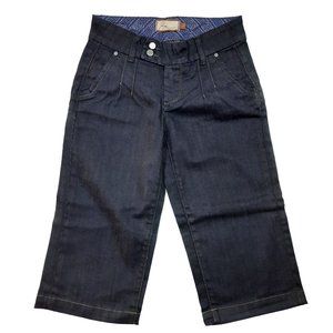 NWT Women's Long Shorts Size 24